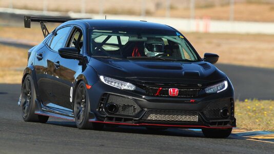 honda-civic-type-r-tc.jpg