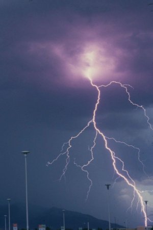 LightningNewMexico1 - Copy.jpg