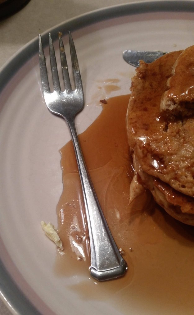 funny-photos-of-trigger-your-ocd-fork-in-syrup.jpg